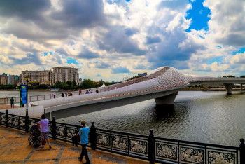 Новый мост в Астане показали Назарбаеву 