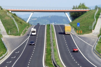 Фотография к новости: Полтриллиона тенге инвестиций влили в транспортную инфраструктуру РК