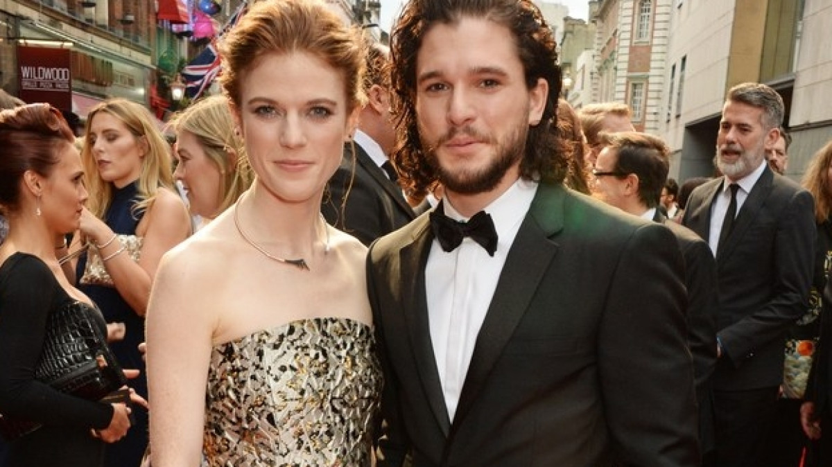 Звёзды сериала "Игры престолов" сыграли свадьбу  