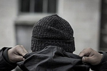 Неизвестные в масках избили отца погибшего в ДТП с пьяным замакима Риддера