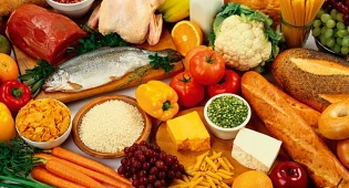 Как государство будет снижать цены на продукты, рассказал Сулейменов