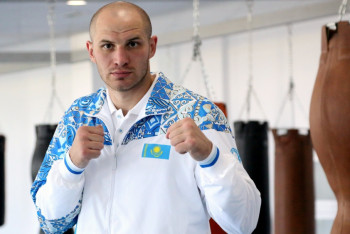 Фотография к новости: Дычко "удосрочил" американца в первом раунде