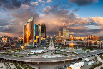 Фотография к новости: Креативные молодые художники и дизайнеры украсят Астану