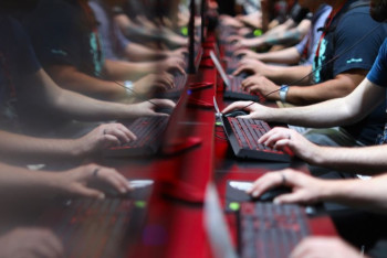 Фотография к новости: Нацбанк намерен найти распространителей слухов о падении курса тенге 