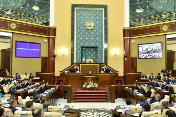 Фотография к новости: Парламент утвердил отчеты Правительства и Счетного комитета 