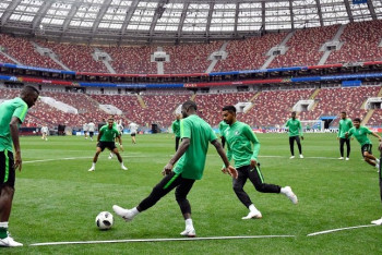 Фотография к новости: Игроков сборной Саудовской Аравии накажут за разгром от России на ЧМ – 2018