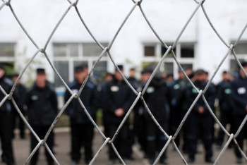 Фотография к новости: Два десятка алматинских чиновников осудили за взятку 