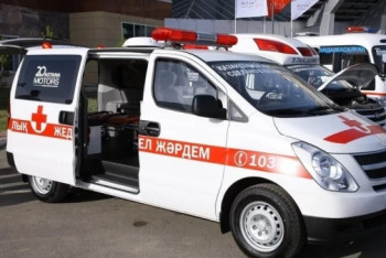 Фотография к новости: Родить дома женщине помогли диспетчеры скорой помощи в Астане