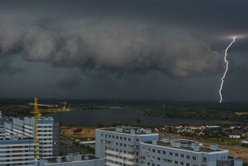 Фотография к новости: Усиление ветра и грозы ожидаются на большей части Казахстана 11 июня