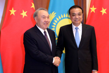 Фотография к новости: Назарбаев встретился с Премьером Госсовета КНР 