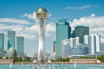 Фотография к новости: Посол Македонии сочинил песню к юбилею Астаны