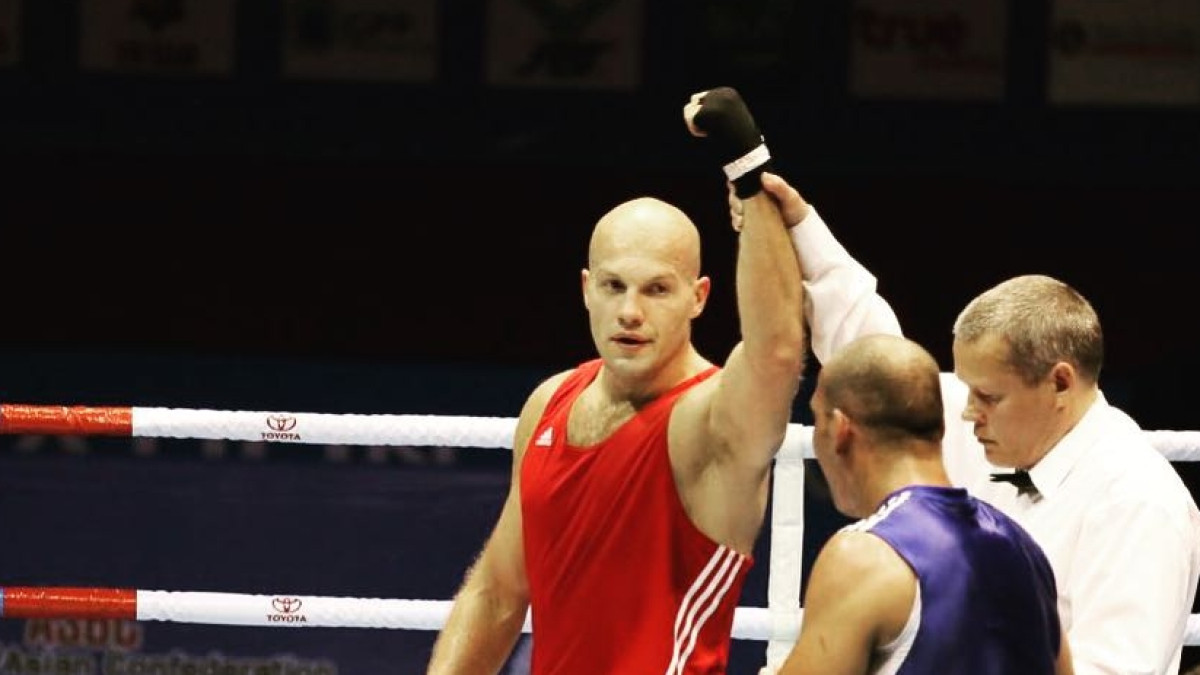 instagram.com/vassiliy_levit