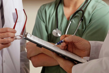 Фотография к новости: Умершие от менингита алматинцы обращались за консультацией к частным врачам