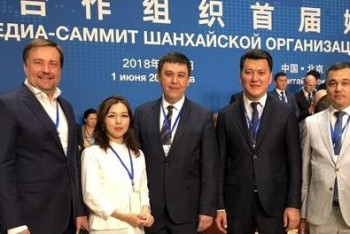 Фотография к новости: Казахстанская делегация принимает участие в первом медиа-саммите ШОС