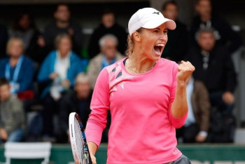 Фотография к новости: Юлия Путинцева вышла в четвёртый круг "Ролан Гаррос" во Франции 