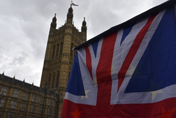 Фотография к новости: Казахстан рассчитывает на упрощение визового режима с Великобританией