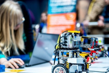 Фотография к новости: Углубленное изучение робототехники введут в казахстанских школах