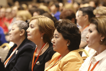 О вовлечении в "Индустрию 4.0" всех слоёв населения рассказал Абаев 