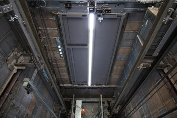 Фотография к новости: Лифт сорвался с пятого этажа в алматинской новостройке  