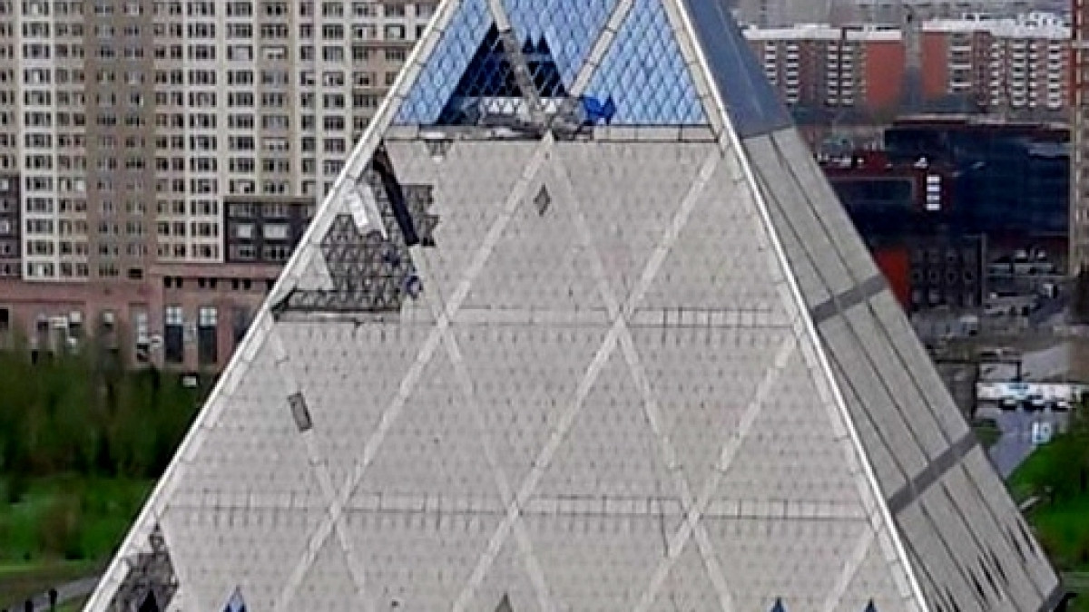 паблик newsmail_kz в Instagram