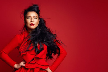 Фотография к новости: Певица Ёлка сняла новый клип в Алматы