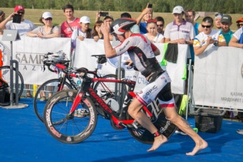 Фотография к новости: Кубок мира по триатлону стартовал в Астане