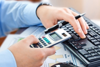 Фотография к новости: Дифференцировать налог в зависимости от уровня зарплаты предложил депутат