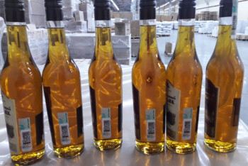 Фотография к новости: Нелегальный алкоголь на 250 млн изъяли фискалы в Алматы