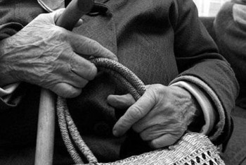 Фотография к новости: Сумки с продуктами и пенсии отбирал мужчина у пожилых людей в Рудном 