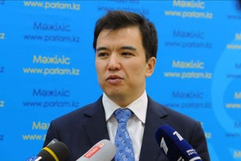 Внимательней надо быть – Нигматулин вице-министру Нацэкономики