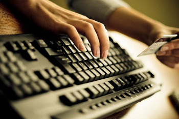 Фотография к новости: Не поддаваться на провокации мошенников просит "Банк Астаны" своих клиентов