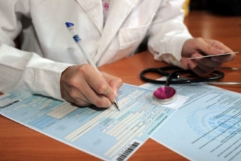 Фотография к новости:  Из-за "липовых" справок поликлиники Астаны ежегодно теряют 25 млн тенге 