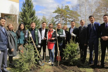 Фотография к новости: Миллиард тенге выделят на зарплату участникам проекта "Жасыл ел" 