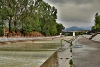 Фотография к новости: Сильные дожди могут спровоцировать паводки в Казахстане