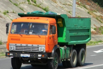 Фотография к новости: КамАЗами доставляли взятку акиму в Акмолинской области
