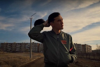 Фотография к новости: В сети появился новый фильм Каната Бейсекеева "Просто Сабуров" 