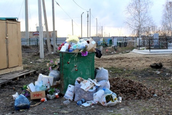 Фотография к новости: Акимат судится с бизнесменами из-за мусора на кладбище Петропавловска