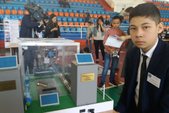 Фотография к новости: Актюбинские робототехники соревнуются за звание лучшего