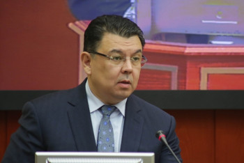 Фотография к новости: Наказания и штрафы использовать в крайних случаях - Бозумбаев о новом Экологическом кодексе 