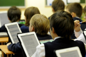 Фотография к новости: Казахский язык хотят преподавать в школах Саратовской области 