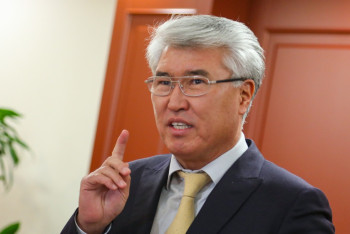 Фотография к новости: Арыстанбек Мухамедиулы запустил Street Workout челлендж