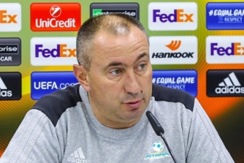 Фотография к новости: Посмотрим, как все будет на деле – Стоилов о новой стратегии КФФ