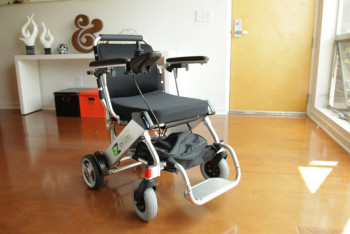 Электрические инвалидные коляски разработали учёные Назарбаев Университета  