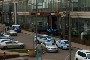 Фотография к новости: Столичный жилой комплекс "Нурсая" оцепили полицейские 