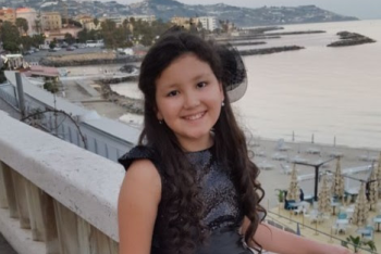 Фотография к новости: Десятилетняя алматинка покорила жюри на вокальном конкурсе в Сан-Ремо