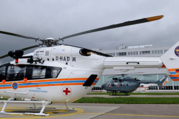 Фотография к новости: Казахстанку в критическом состоянии санавиацией доставили из России на родину