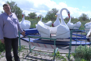 Фотография к новости: Девочка умерла на карусели в Шахтинске: акимат обязали выплатить компенсацию