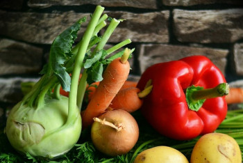 Фотография к новости: Каких продуктов не хватает в рационе школьников, рассказали эксперты