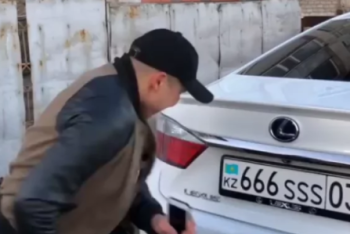 Фотография к новости: Можно поскромнее - вайнер пошутил над количеством проданных "блатных" номеров 