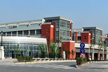 Фотография к новости: Сразу четыре престижных зарубежных ВУЗа борются за астанинского школьника